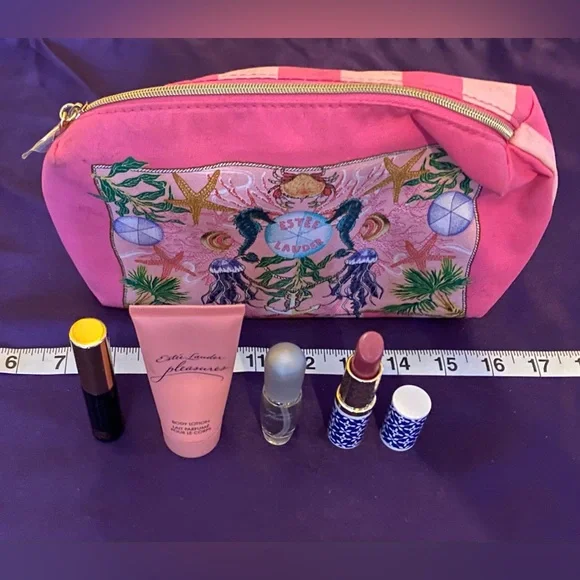 NWT Estee Lauder Lipstick & Pleasure Perfume Set Limited Edition Passion Pink 🔥 - Picture 4 of 10